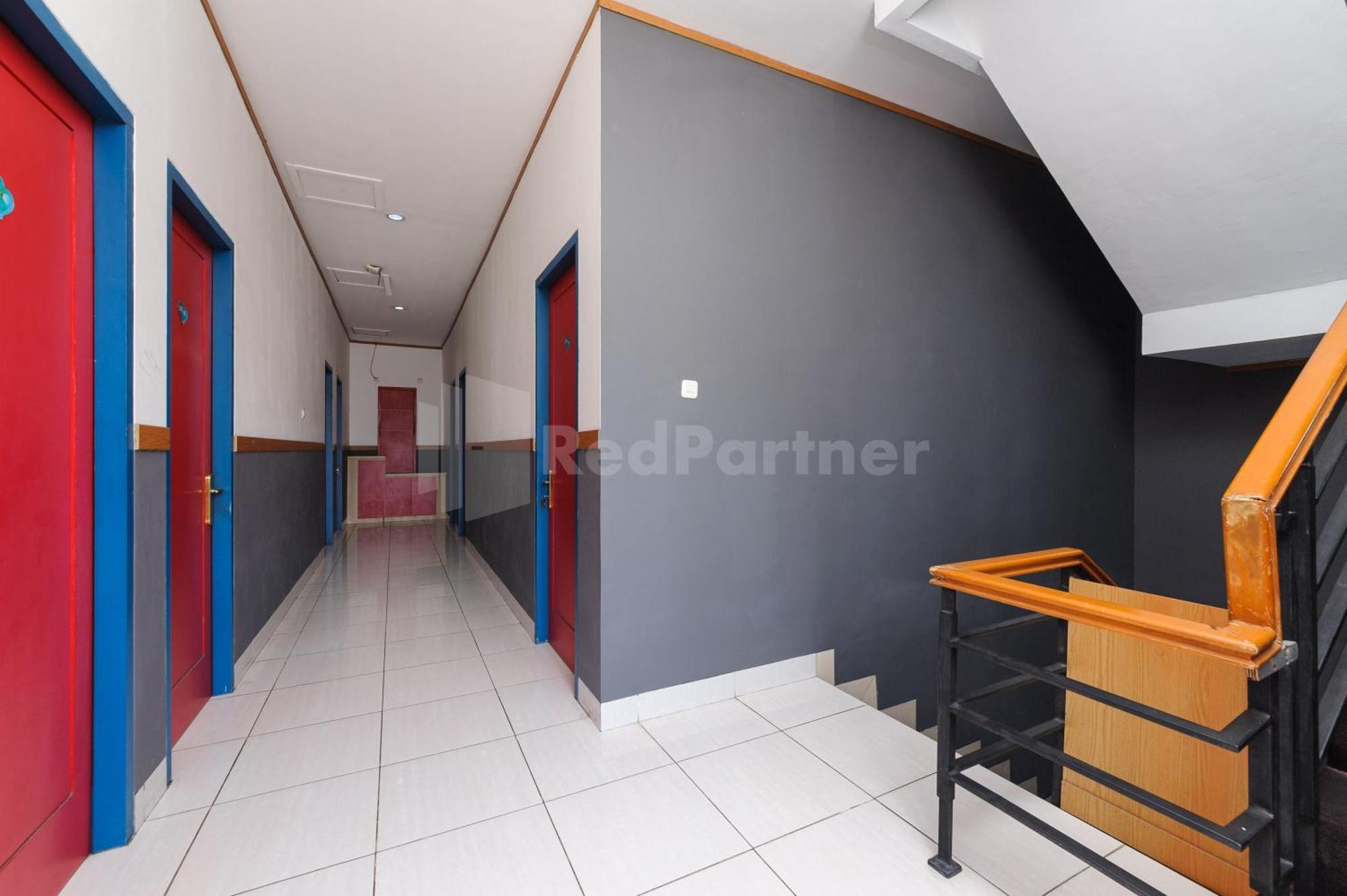 Ian Hotel Jaksa Mitra Reddoorz Jakarta Eksteriør bilde